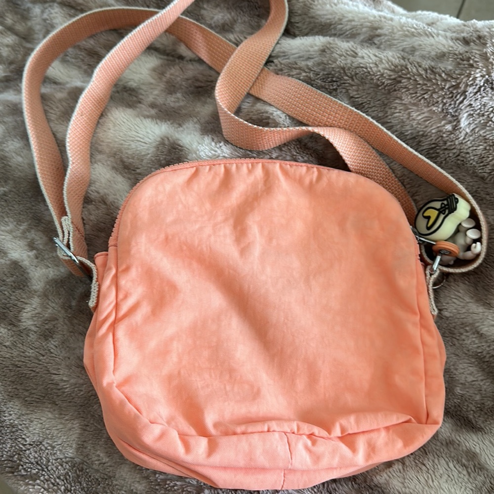 Kipling crossbody - Picture 2 of 3